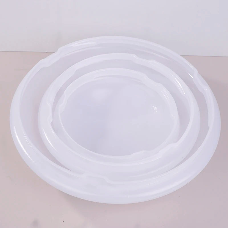 assiettes blanches rondes modernes opaques maison cuisine salle manger set table vaisselle