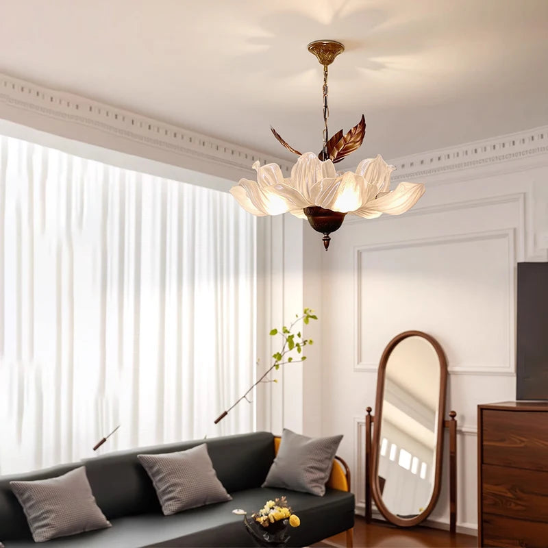 lampe suspendue blanche dorée fleurs classique salon chambre lumière led neutre chaleureuse