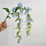 décoration intérieure moderne bouquet fleurs cloches vase transparent anniversaire événements