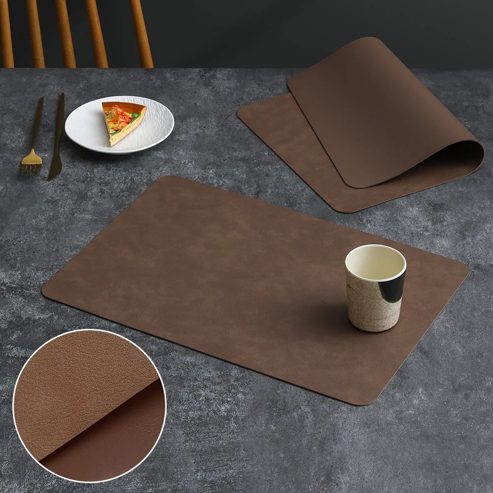 tapis table moderne simili cuir marron bleu marine gris vert pastel adhésif maison assiettes