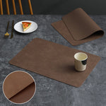 tapis table moderne simili cuir marron bleu marine gris vert pastel adhésif maison assiettes