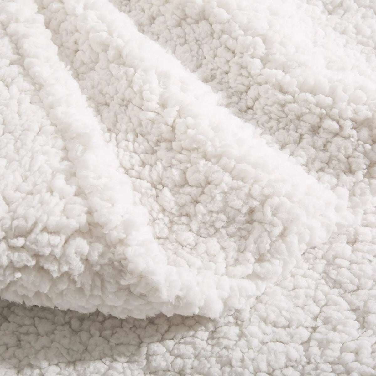 housse coussin dos blanc texture bouclée nordique décoration maison voiture fixations