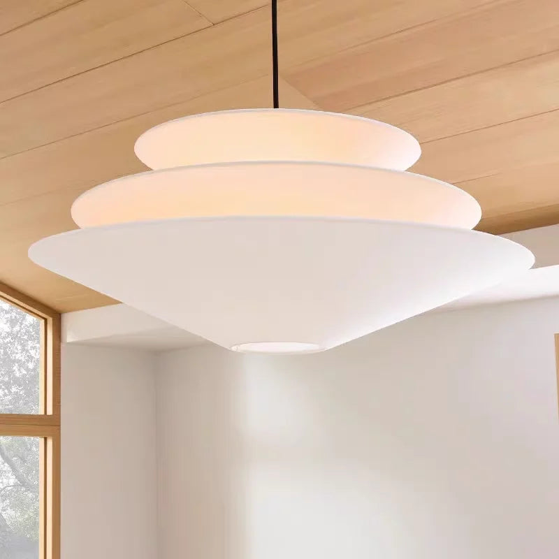 suspension lumineuse moderne blanche trois abat jour circulaire minimaliste chambre salon