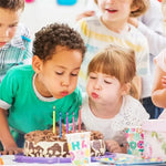 bougies colorées anniversaire gâteau décorations fleurs fruits texte happy birthday moderne festive