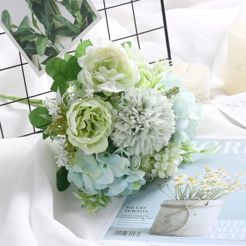 décoration mariage bouquet fleurs artificielles soie vertes blanches intérieur rustique naturel