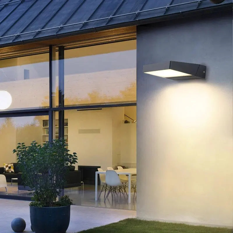 applique murale moderne gris foncé lumiere led réglable hydrofuge ip65