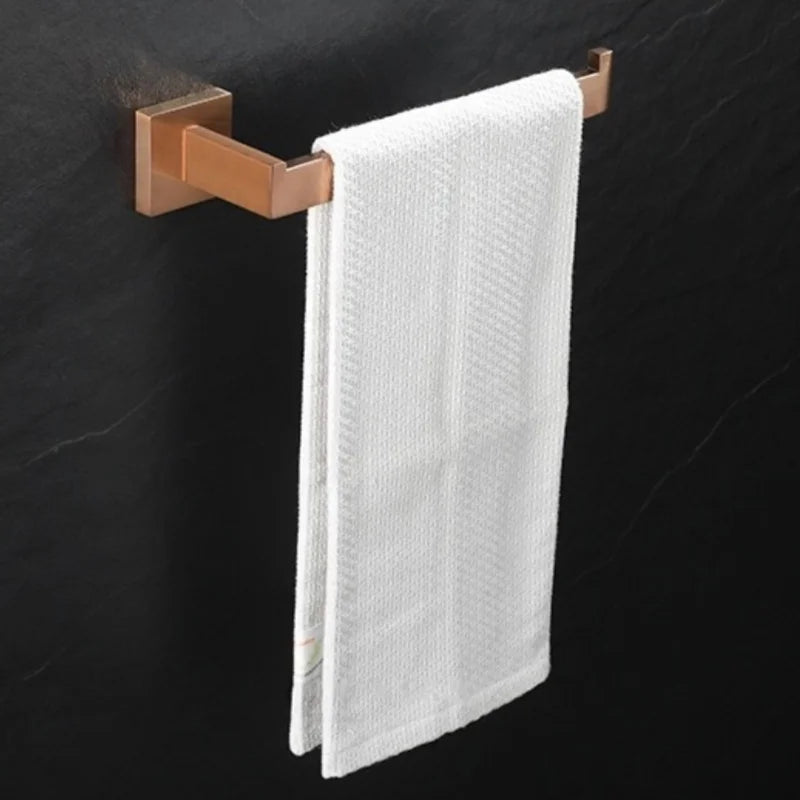 accessoires salle bain or rose moderne porte serviettes mural fixations métal