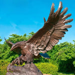 statue aigle marron gris blanc details plumage base circulaire réaliste métal castée