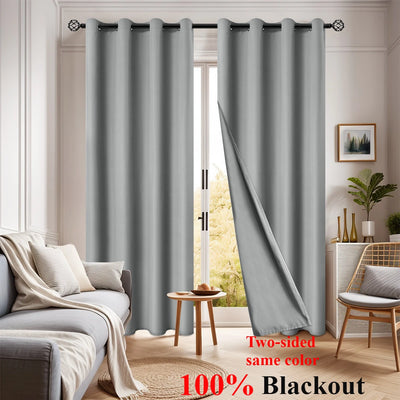 Rideau occultant gris et blanc double face dans un salon moderne