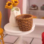 paniers tressés miniature rustiques fleurs séchées décoration champêtre vintage marron clairintérieur brun foncé