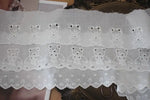 dentelle coton ours blanc motif noeud bordure dentelée ruban texturé semi transparent enfantin