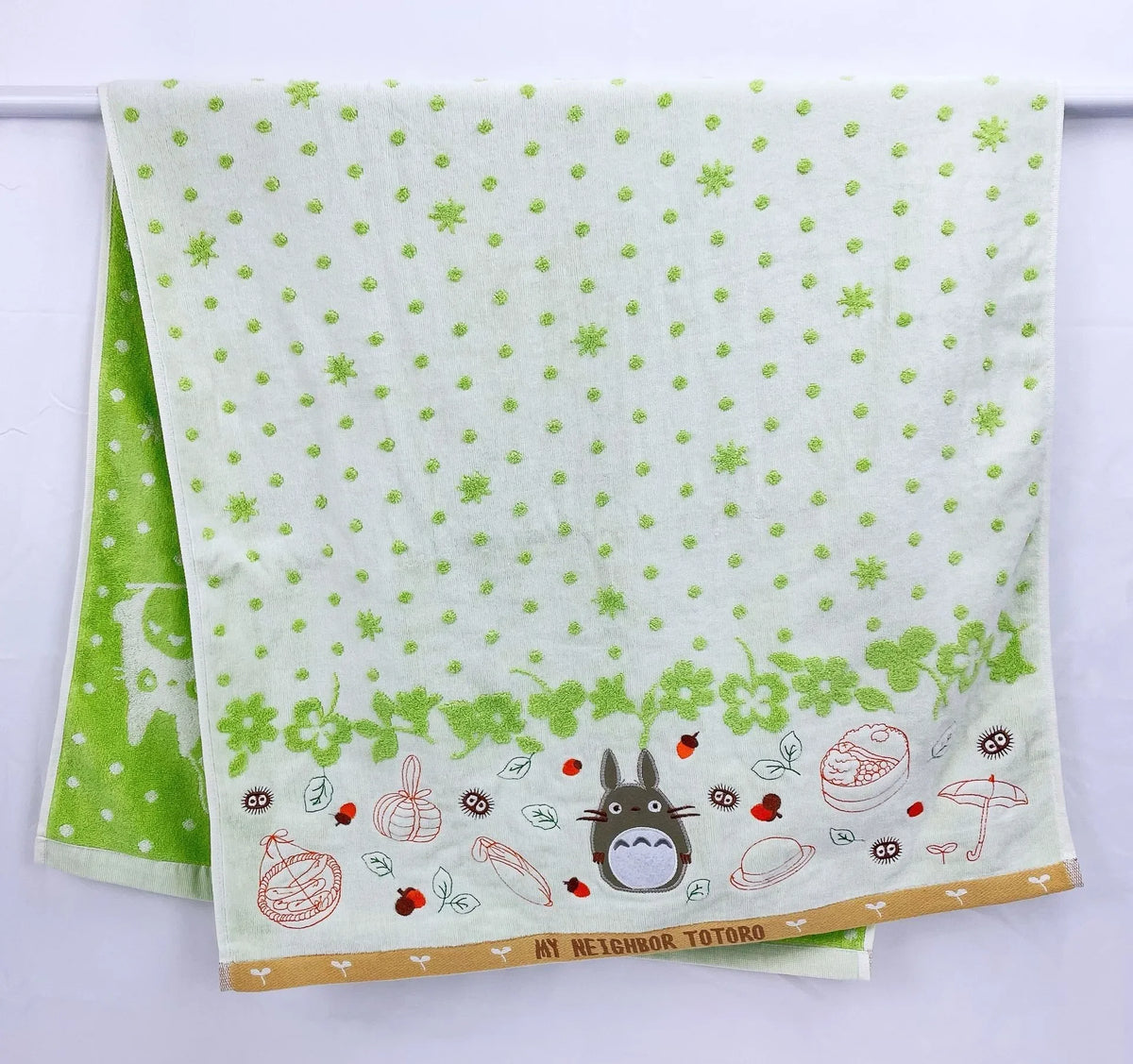 serviette bain plage coton totoro fleurs motifs enfantins vert rouge gris roseclair