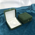 boîtes bijoux cuir blanc classique boutons dorés coffret cadeau emballage bijoux opacité matériauintérieur autres
