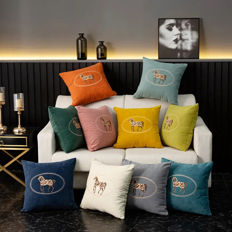 coussin jaune motif cheval moderne taie d'oreiller polyester coton respectueux environnement zipper 45cm 45cm