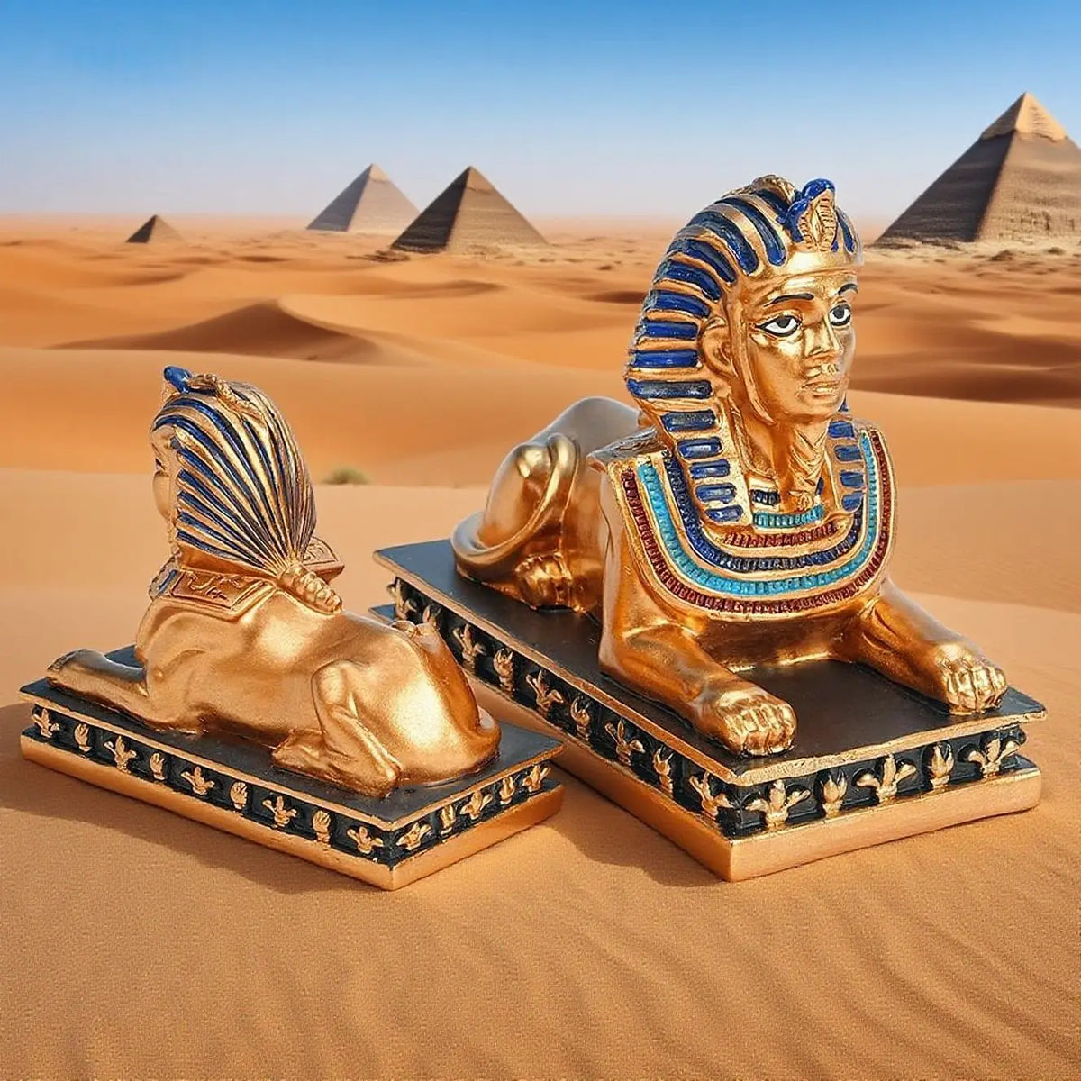 décoration égyptienne sphinx or bleu noir ornements dorés réaliste résine base décorée