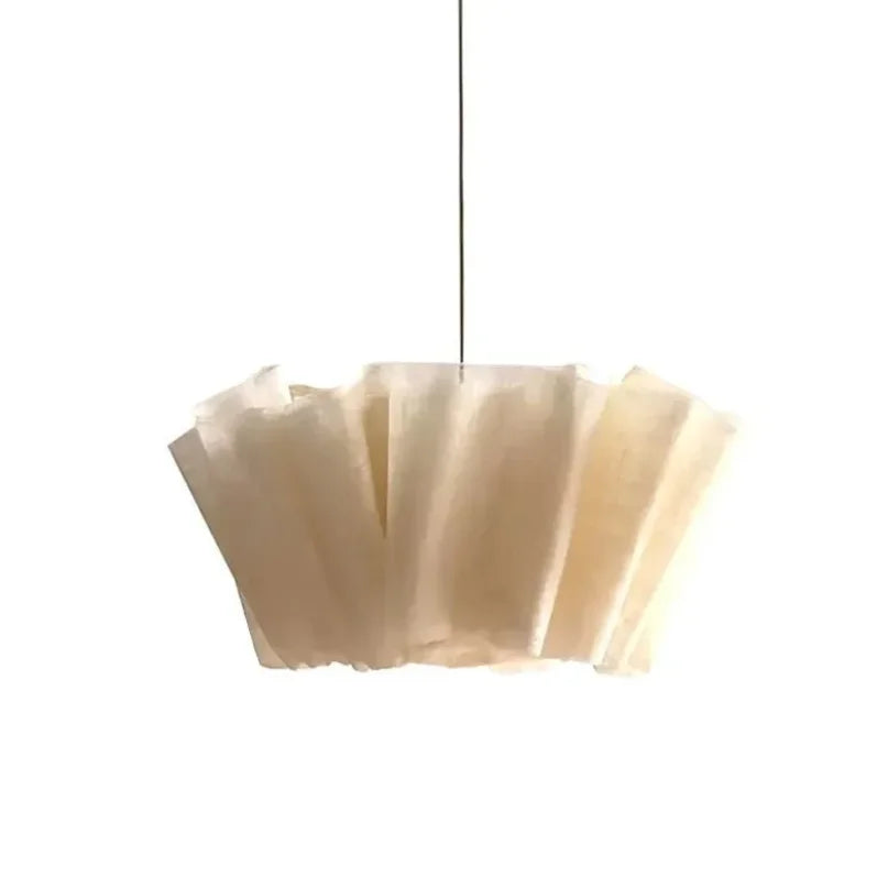 lampe suspendue tissu beige clair moderne élégante pendentif chaîne métallique flux lumineux 2000 82000