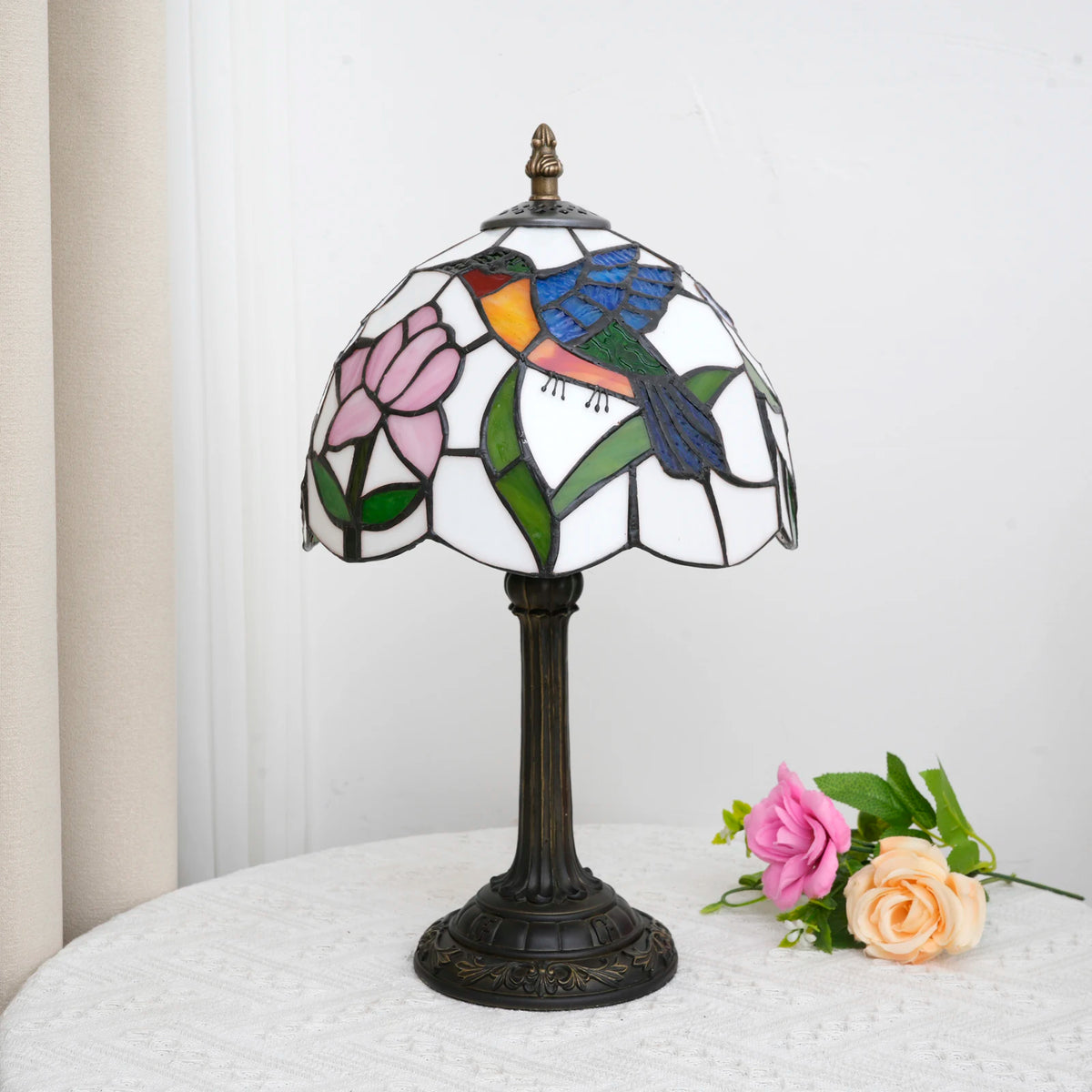 lampe table tiffany multicolore oiseau stylisé verre teinté interrupteur bouton poussoir 220v 155cm