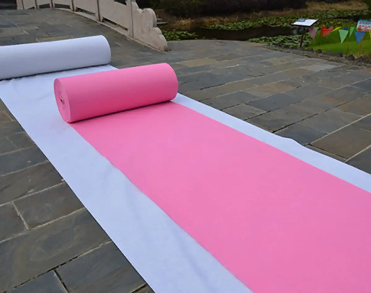 tapis sol rose clair moderne sans fixation longueur variable événementiel uni sans broderie