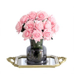 bouquet roses artificielles mariage anniversaire décoration intérieure plateau doré vase transparent feuilles vertes classique