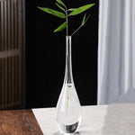 vases verre transparent modernes élégants branches feuilles roses arrangements floraux table maison mariage