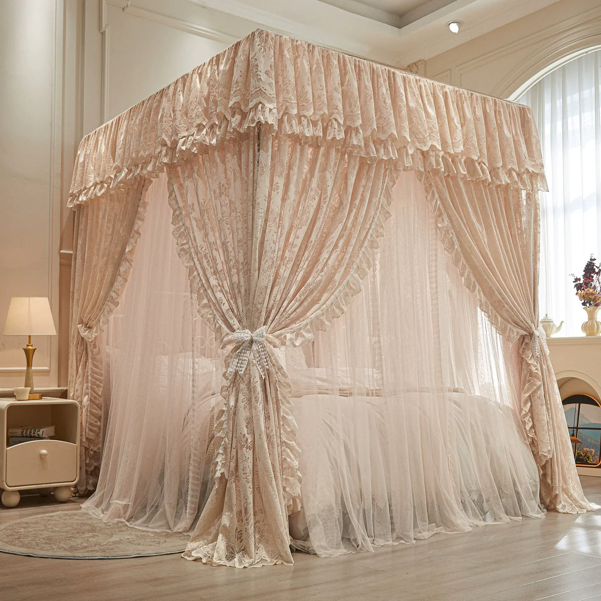 rideau lit transparent dentelle fronces rose pâle classique romantique tringle inclusion adaptateurs