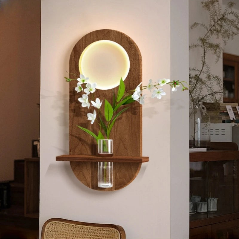 lampe murale moderne étagère intégrée bois marron foncé blanc minimaliste fixée mur vase fleurs