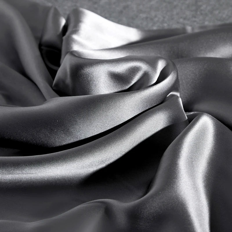housse coussin soie mûrier gris métallisé satinée contemporaine non toxique environnement
