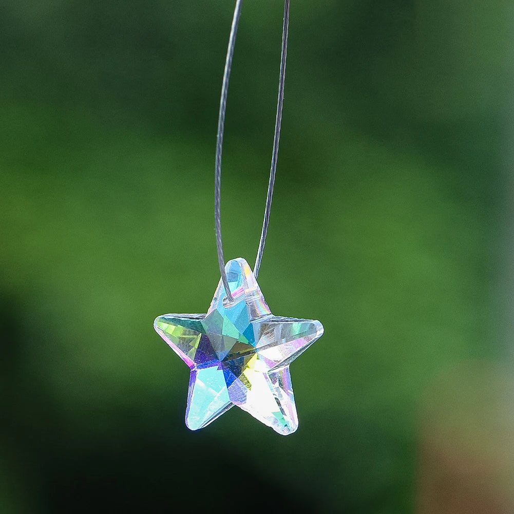 pendentif étoile transparent moderne vert bleu jaune brillant irisé
