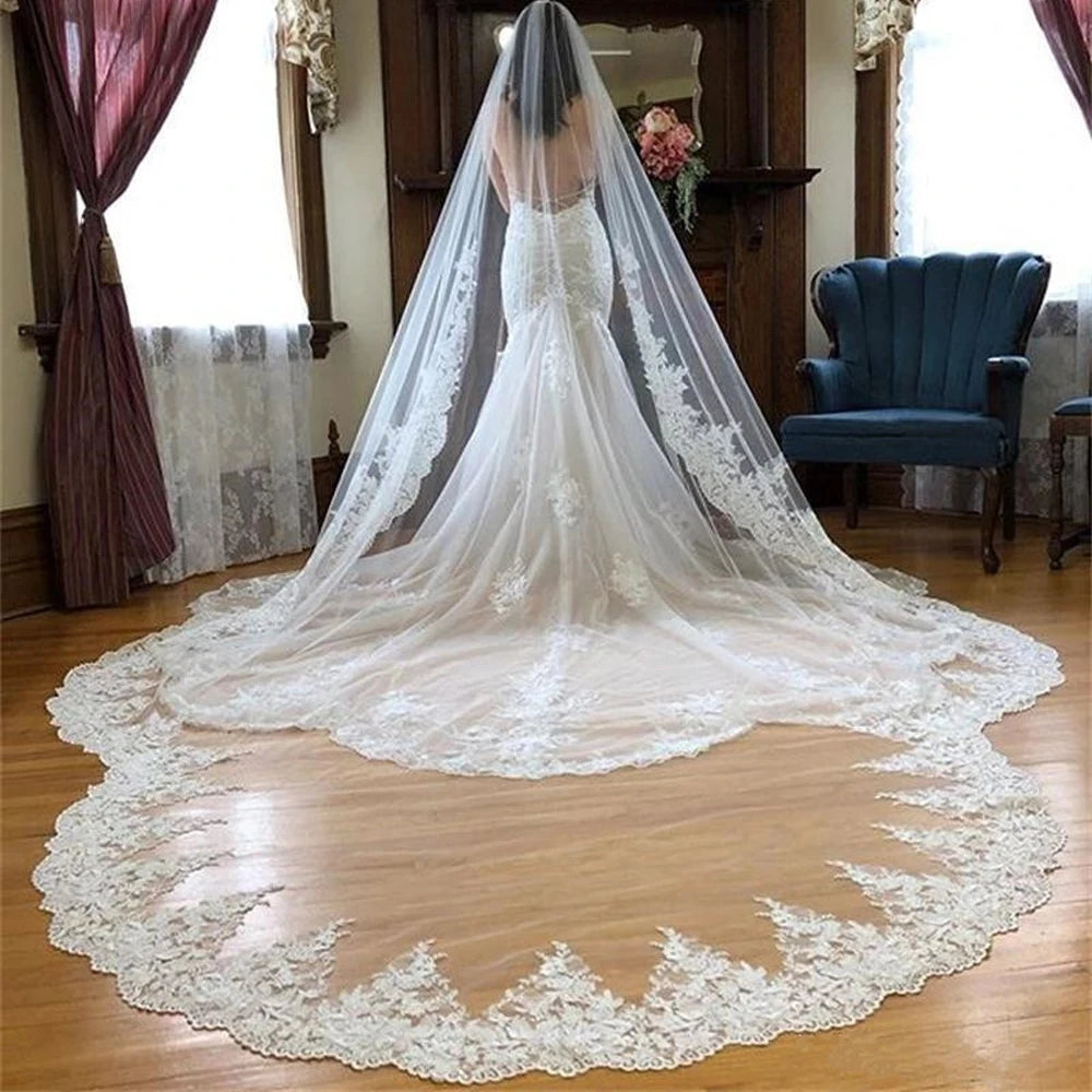 voile mariée vintage blanc dentelle élégante fixation pince cheveux accessoire mariage opaque polyestère