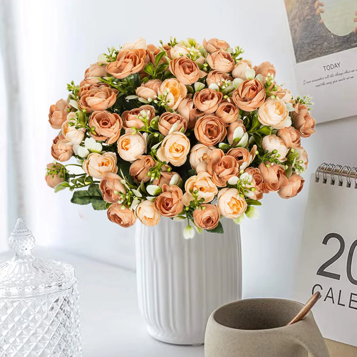 décoration intérieure moderne bouquet fleurs artificielles roses feuilles mariage anniversaire baby shower