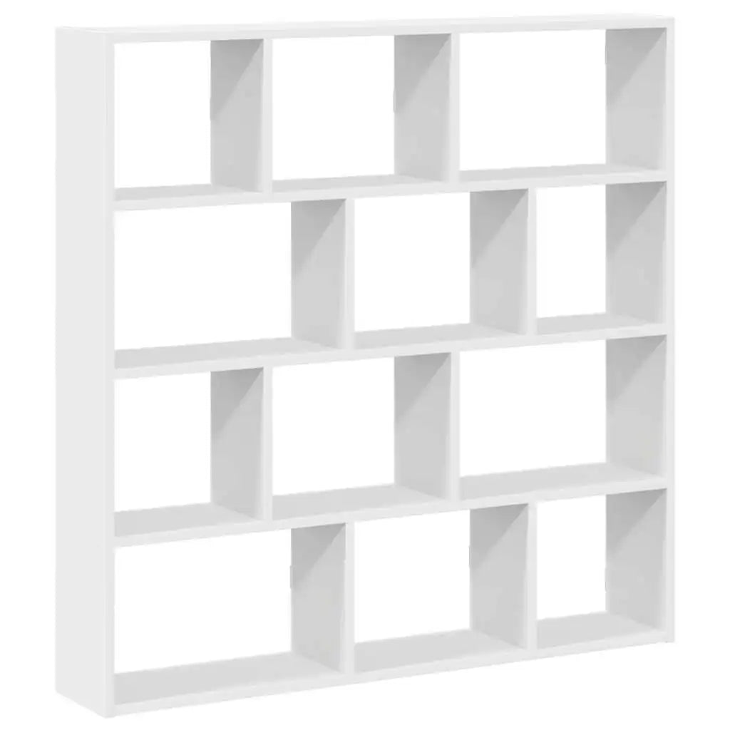 Étagère cube murale blanche installée au mur avec livres et décorations