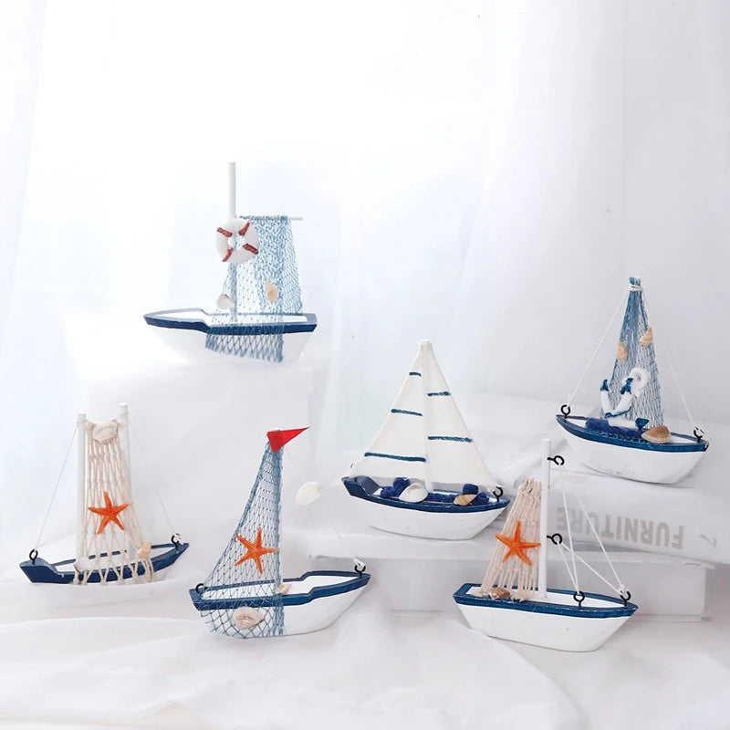 décoration nautique bateau voile blanc bleu orange marin artisanal festive anniversaire thuyền gỗ