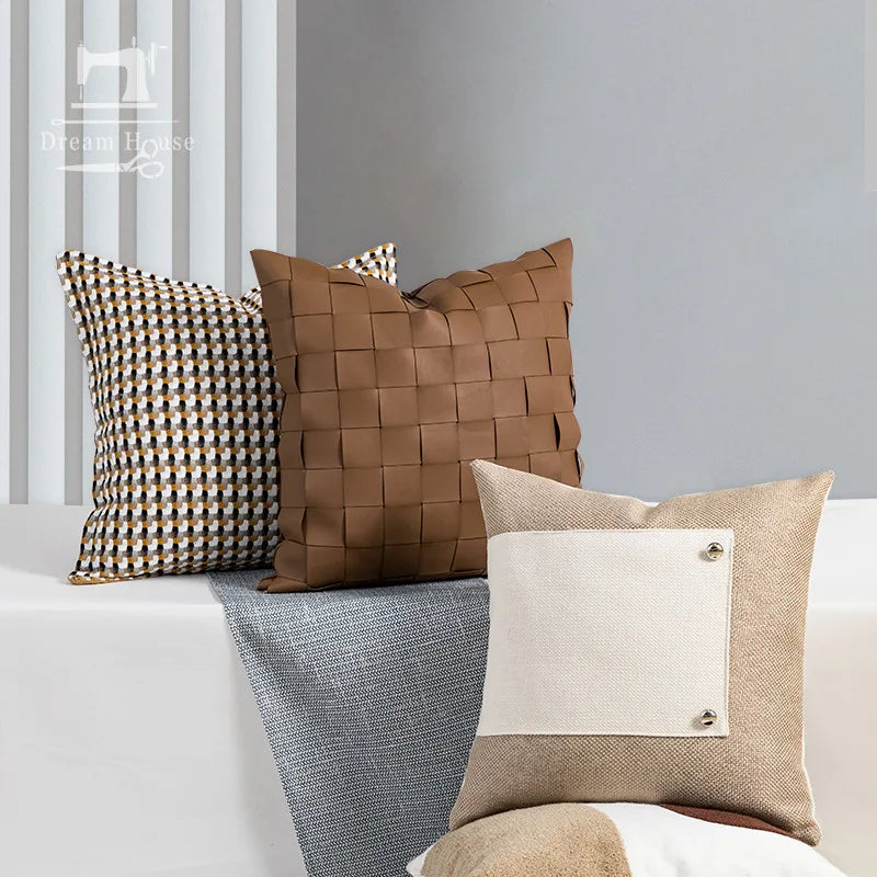 housse coussin tissé géométrique noir blanc marron contemporain décoratif voiture maison salon