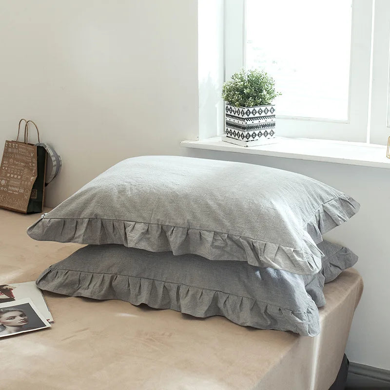 lot taies d'oreiller coton gris beige carreaux vintage chambre lit maison