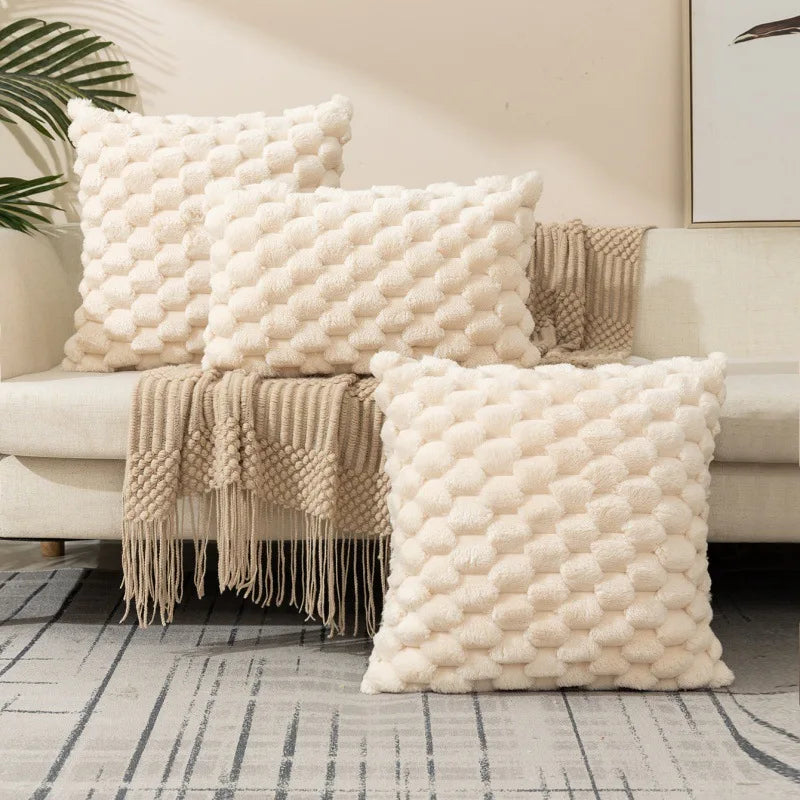 coussin décoratif peluche blanc motif boules doux canapé lit chaise maison