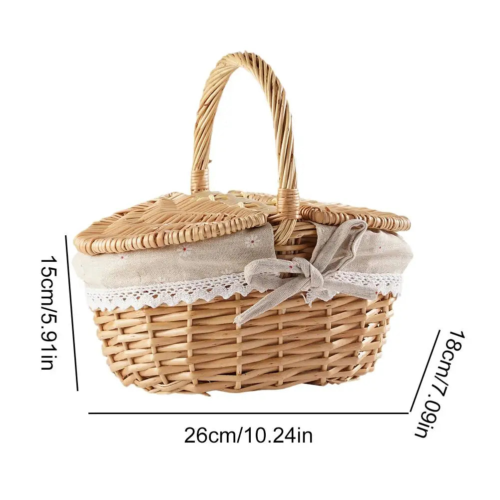 panier tressé osier rustique couvercle double pique nique provisions muffins brioche nappe carreauxextérieur rangement