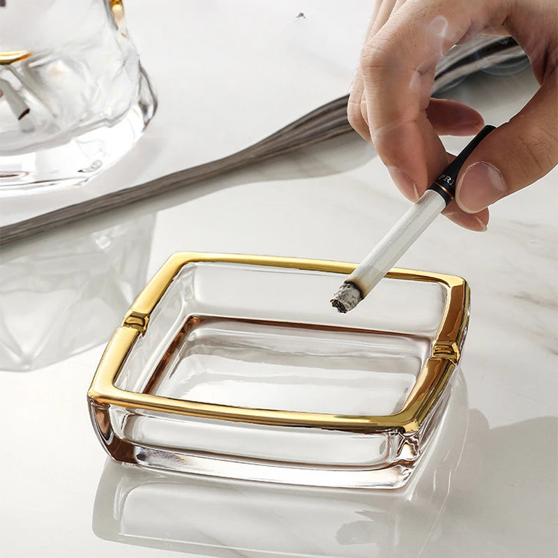 cendrier transparent porcelaine bordure dorée moderne élégant salon