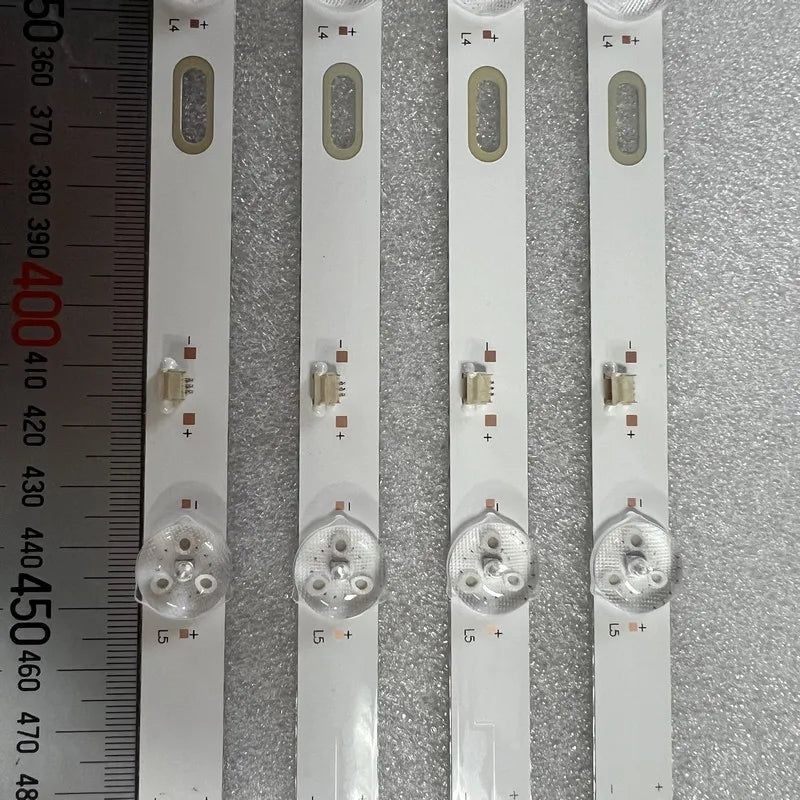 bande led rétro éclairage téléviseur blanc moderne connecteurs salon grand écran