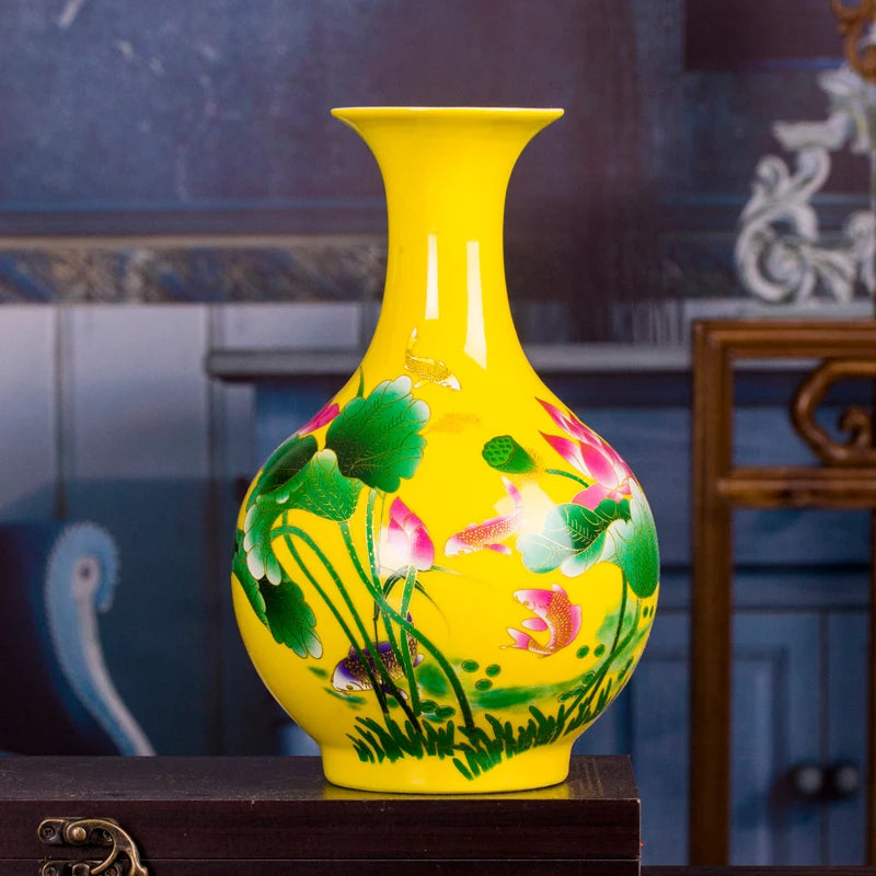 vase porcelaine traditionnel fleurs oiseaux jaune rouge bleu maison