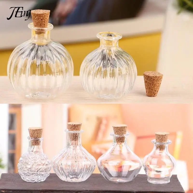 miniature flacon verre transparent bouchon liège vase fleurs maison poupée décoration vintage élégant