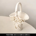 vase decoratif blanc roses relief porcelaine classique tasse bol plat boite rond coeur carreeDecoration