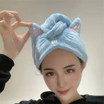 serviette capuche chats absorbante microfibre bleu clair rose pâle miroir crème inclusion unique