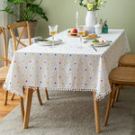 nappe table blanche moderne points multicolores bordure pompons extérieur intérieur mariage festivité geometrique