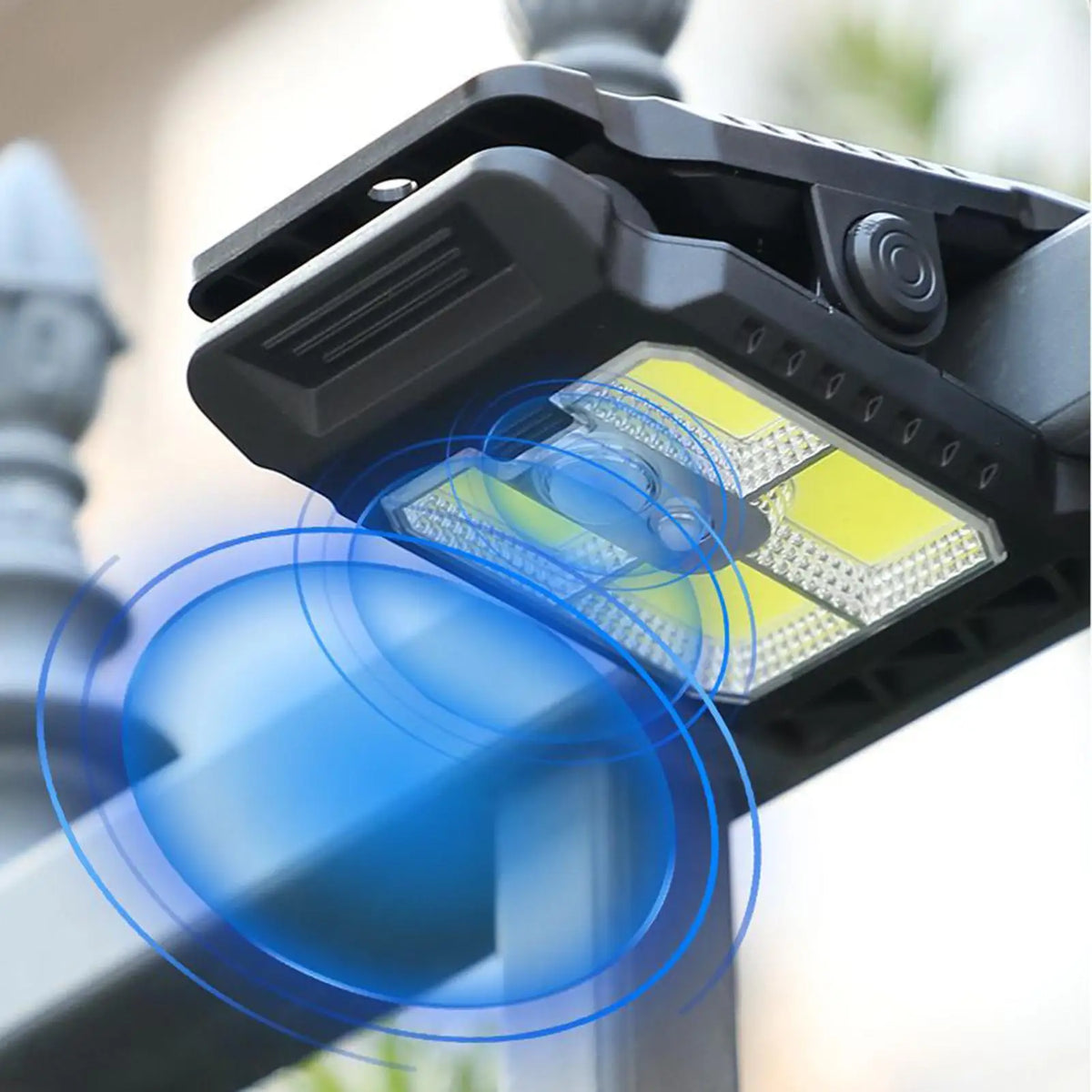 lampes solaires modernes noires autonomes capteur mouvement étanches jardin extérieur sécuritéurgence