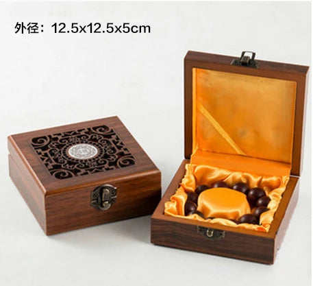 boîtes bois marron foncé boîte bijoux décoration intérieure boutons métalliques ajourés respectueux environnement classique