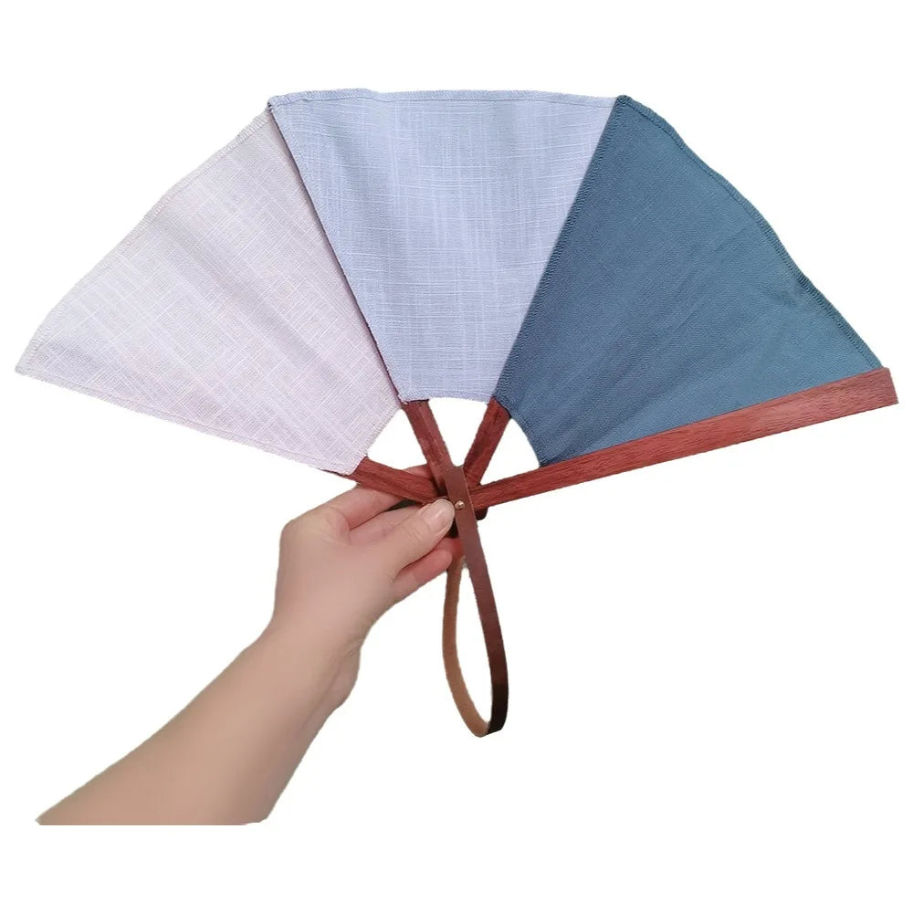 éventail classique pliant bleu clair fleurs blanches tissu lin cuir multifonctionnel intérieur portable