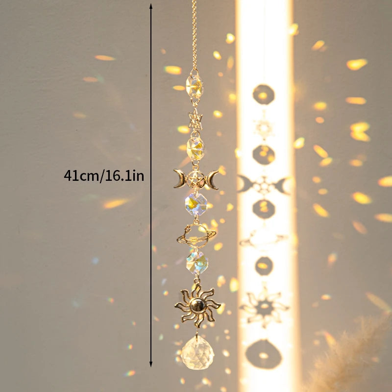 bijoux pendentifs cristal arc ciel boho chic or transparent vintage étoiles lunes motifs géométriques