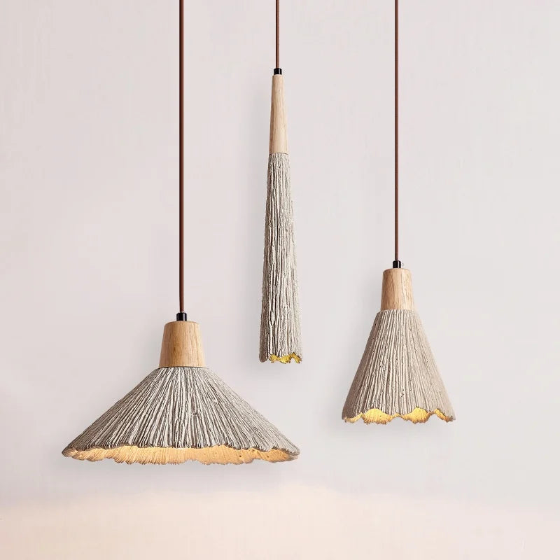 lampe suspendue marbre blanc cassé moderne rayures horizontales légèrement irrégulières
