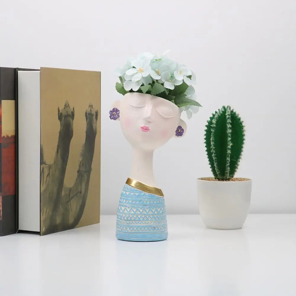 vase decoratif moderne buste feminin motif geometrique texturé fleurs artificielles blanc rouge