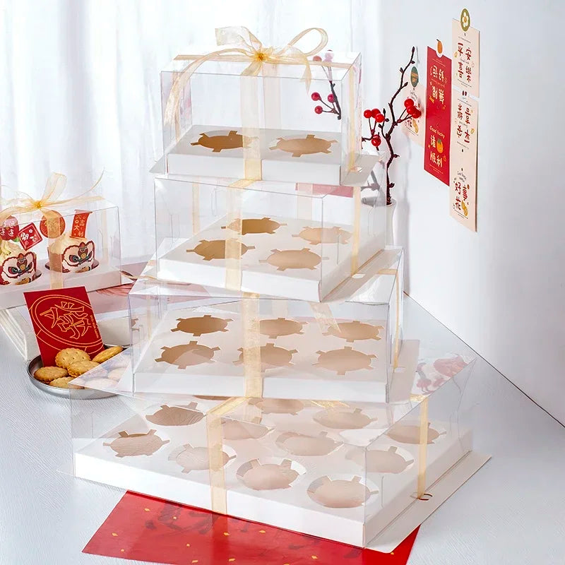boîtes cupcakes transparentes modernes rubans décoratifs motifs colorés fêtes occasions cadeaux desserts élégantes variées